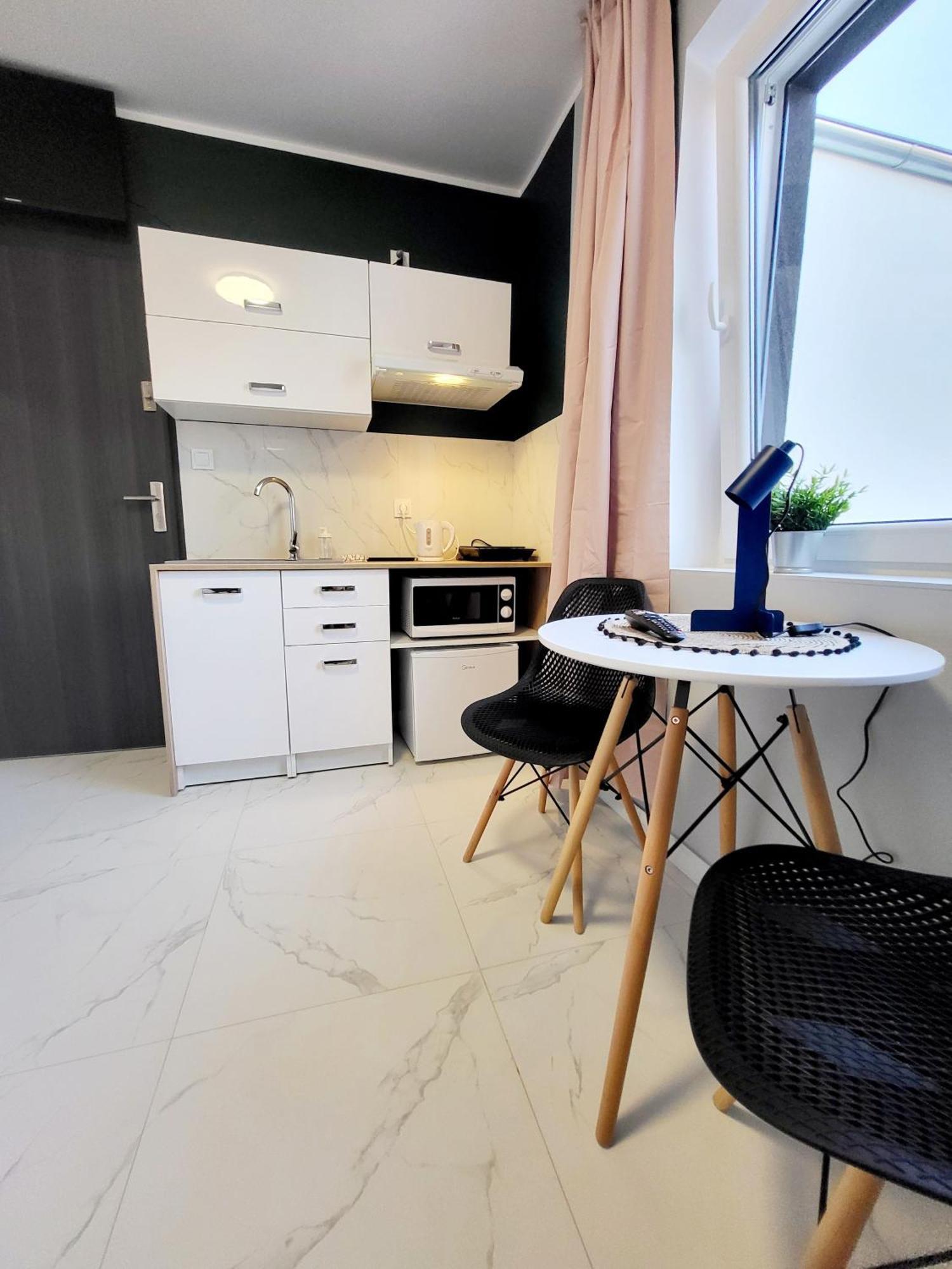 Mini Apartamenty بوزنان المظهر الخارجي الصورة